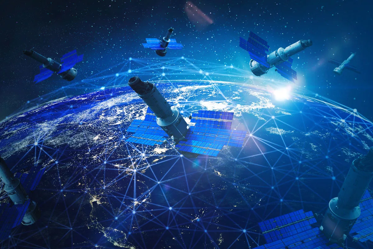 satellites Satellites around Earth.